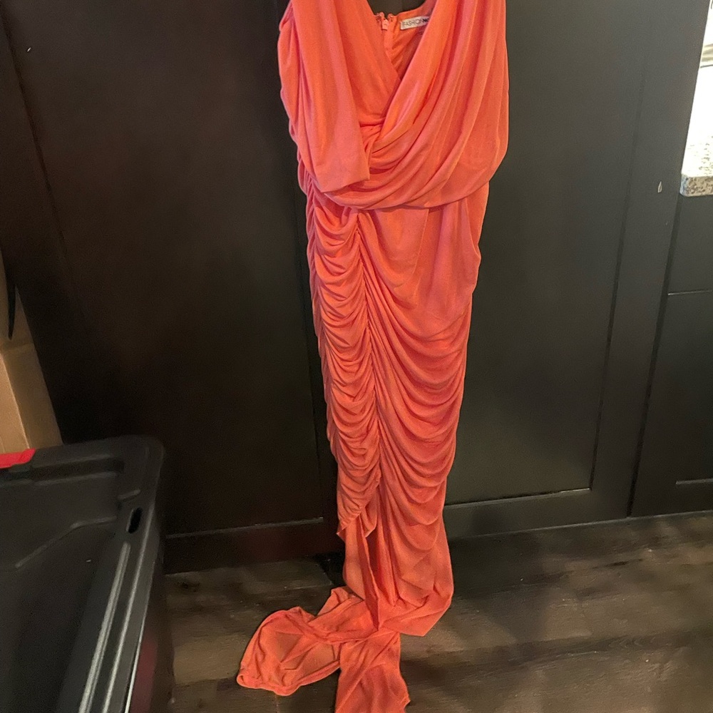 Orange strapped dress with split